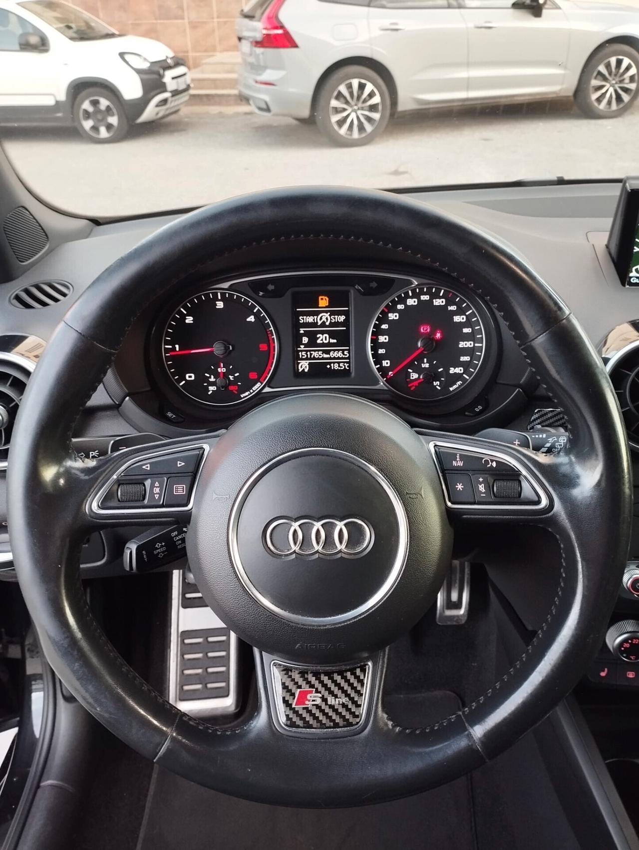 Audi A1 Sportback S-line 1.6 tdi s-tronic