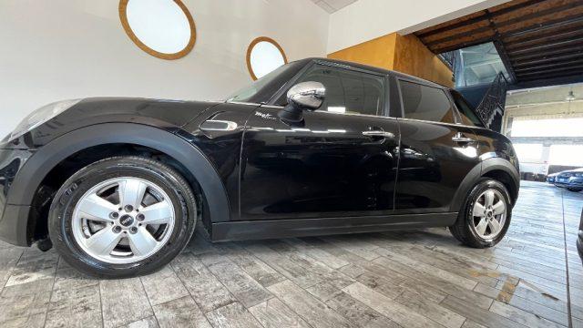 MINI Cooper D 1.5 Cooper D 5 porte