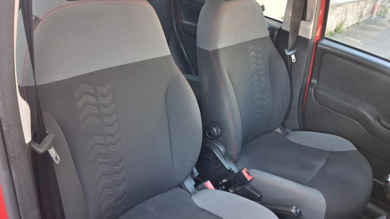 Fiat Panda 1.2 VAN 4 POSTI HYBRID