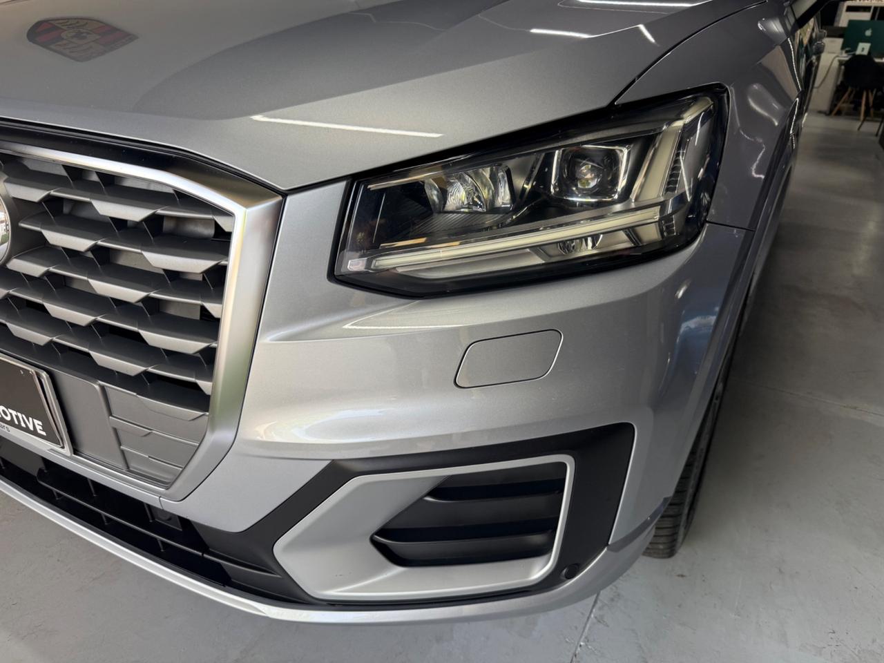 Audi Q2 30 TDI Business Design
