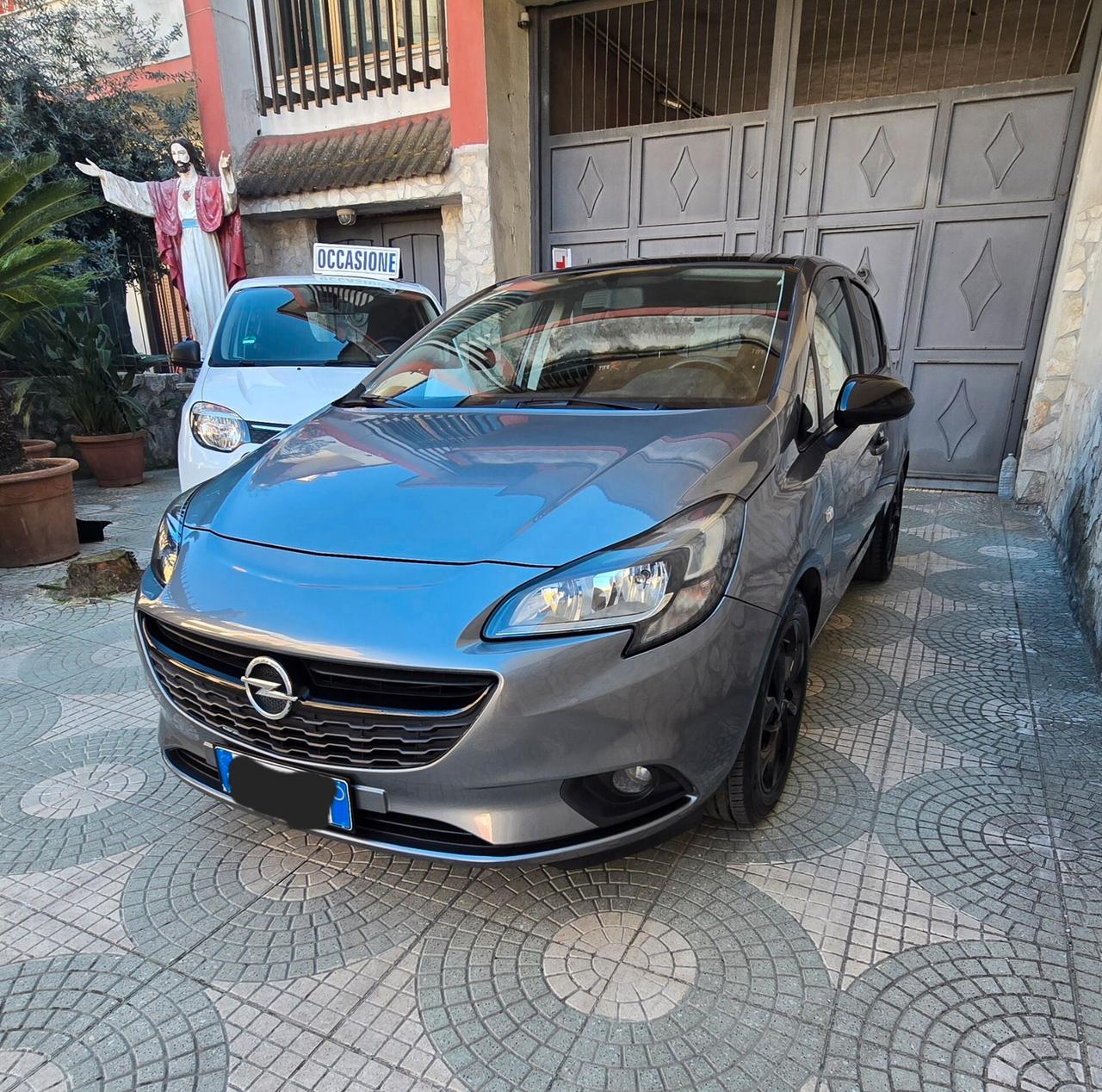 Opel Corsa 1.2 Coupé b-Color