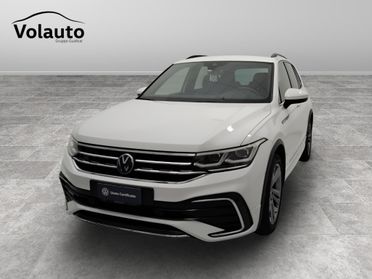 VOLKSWAGEN Tiguan II 2021 - Tiguan 1.5 tsi R-Line 150cv dsg