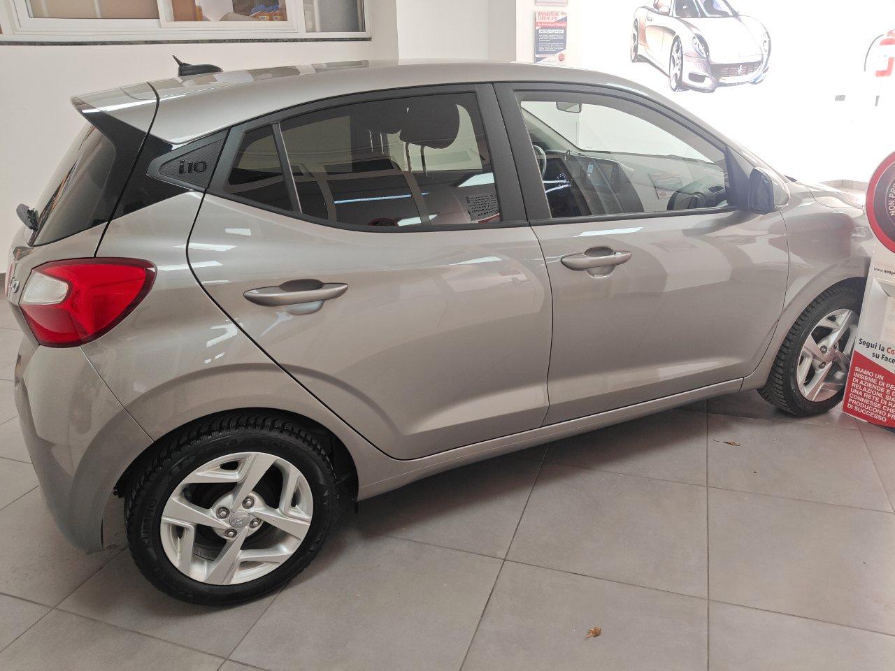 Hyundai i10 1.0 Tech Connect Pack econext Gpl