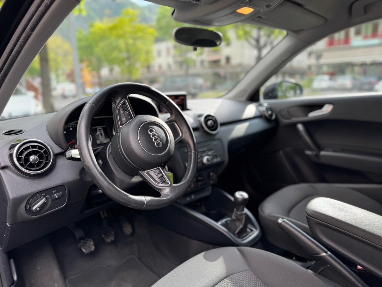 Audi A1 SPB 1.2 TFSI S LINE EDITION PLUS - GIA' TAGLIANDATA - OK NEOPATENTATI