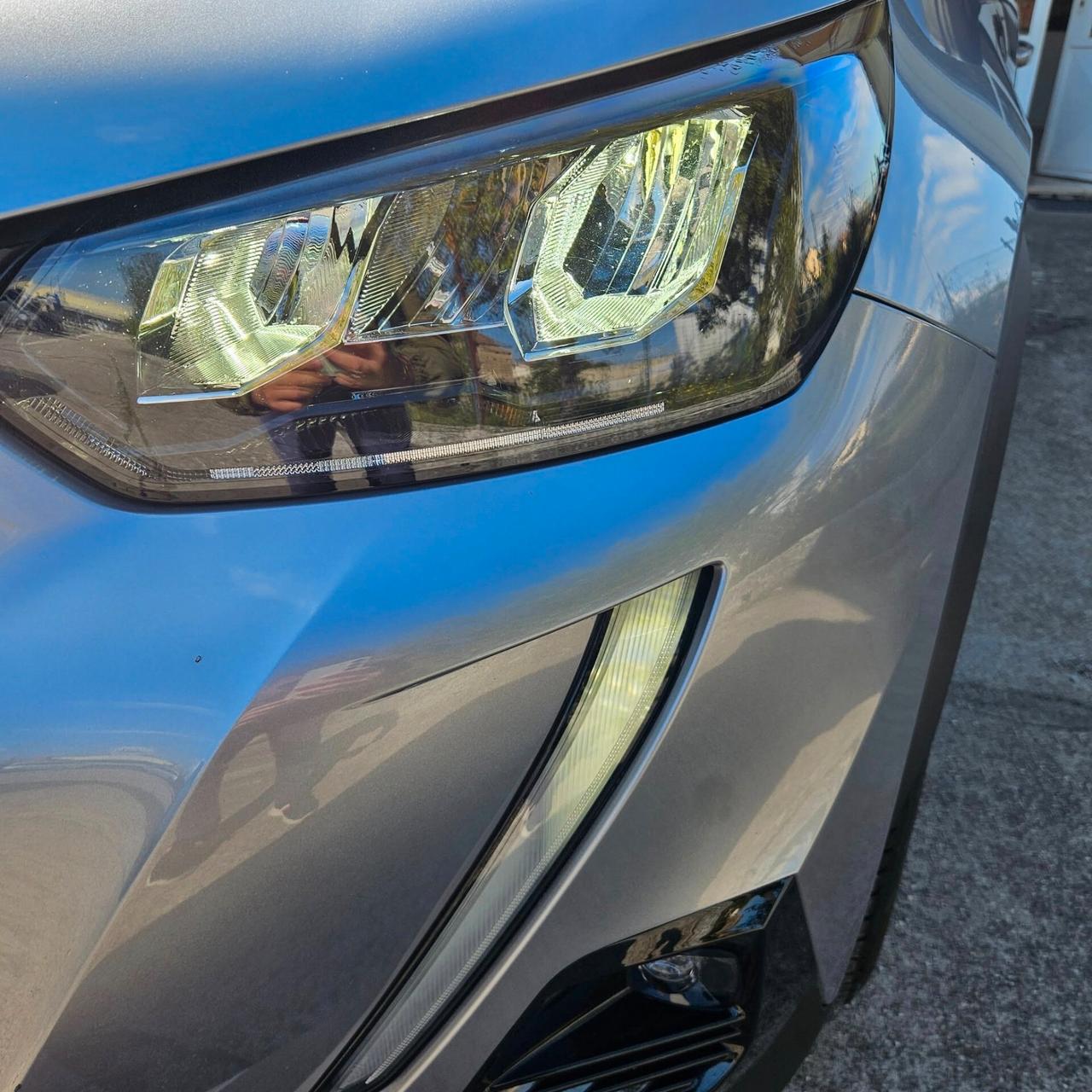 Peugeot 2008 BlueHDi 130cv EAT8 Allure 2021