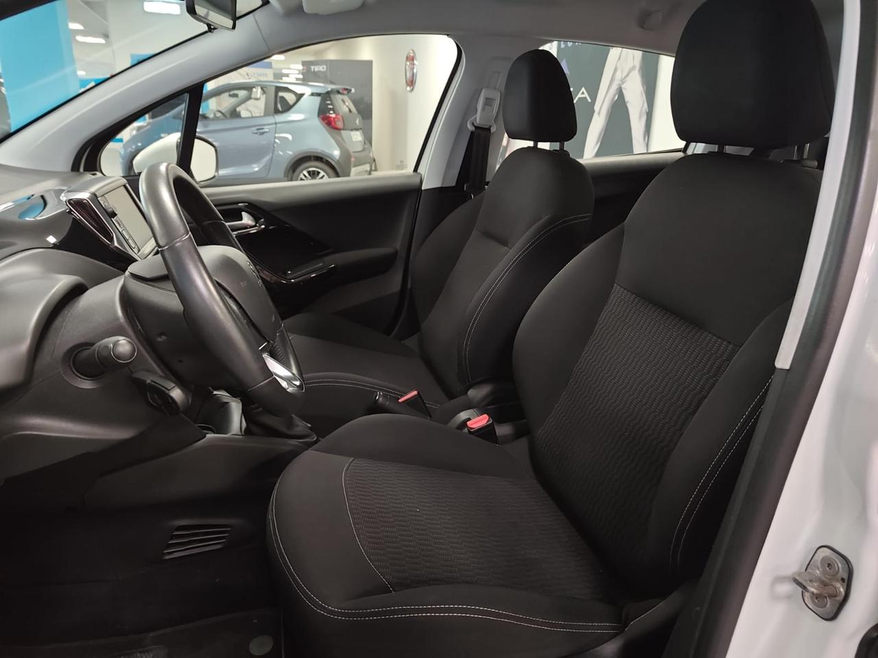 PEUGEOT 208 5p 1.2 puretech Allure 82cv