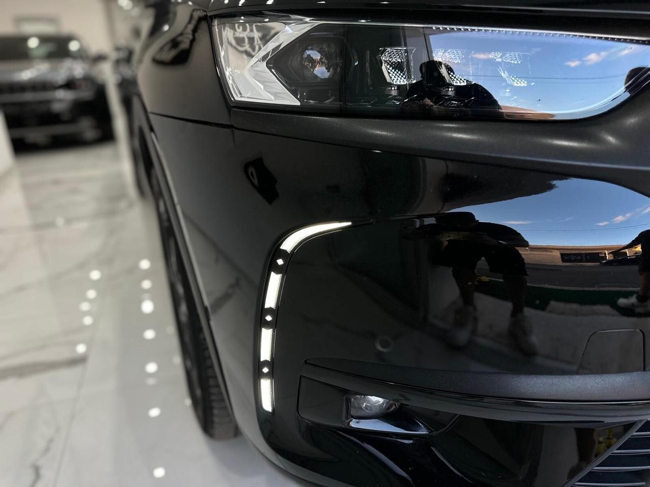 DS Automobiles DS 7 Crossback Performance Line