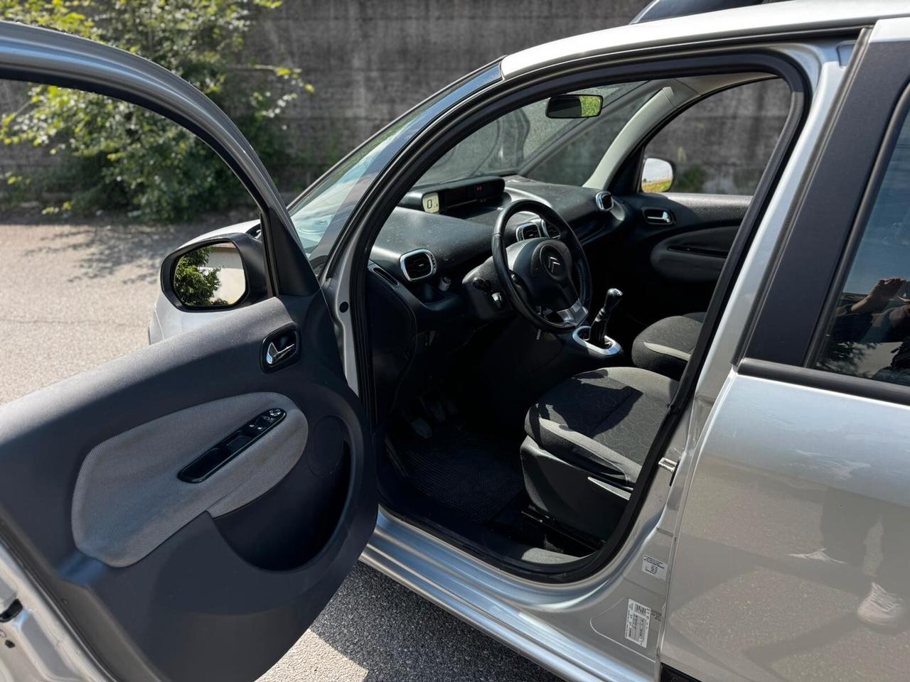 Citroen C3 Picasso 1.4 VTi 95 GPL airdream Seduction