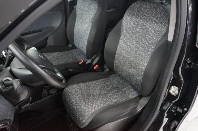 LANCIA Ypsilon 1.0 FireFly 5 porte S&S Hybrid Silver Plus