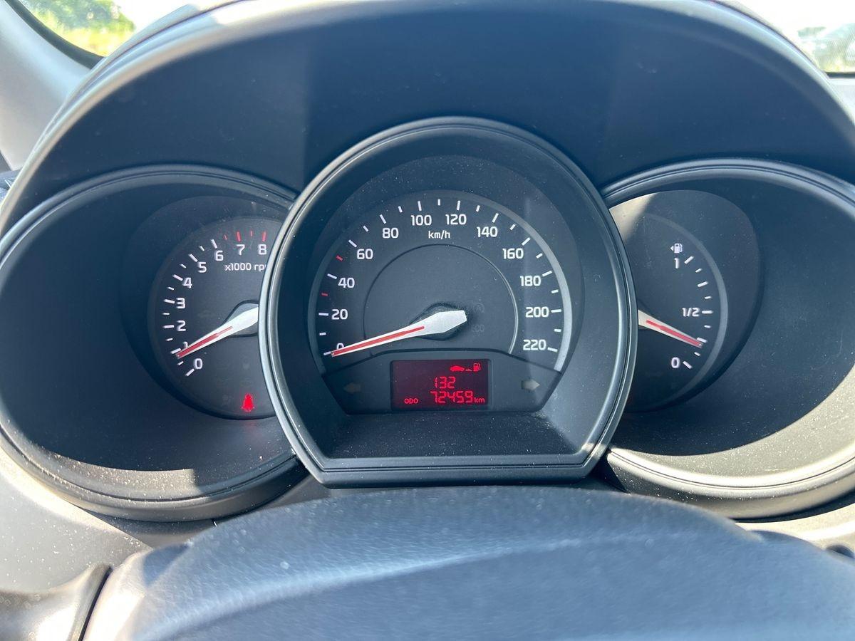KIA Rio III 2011 - Rio 5p 1.2 EX