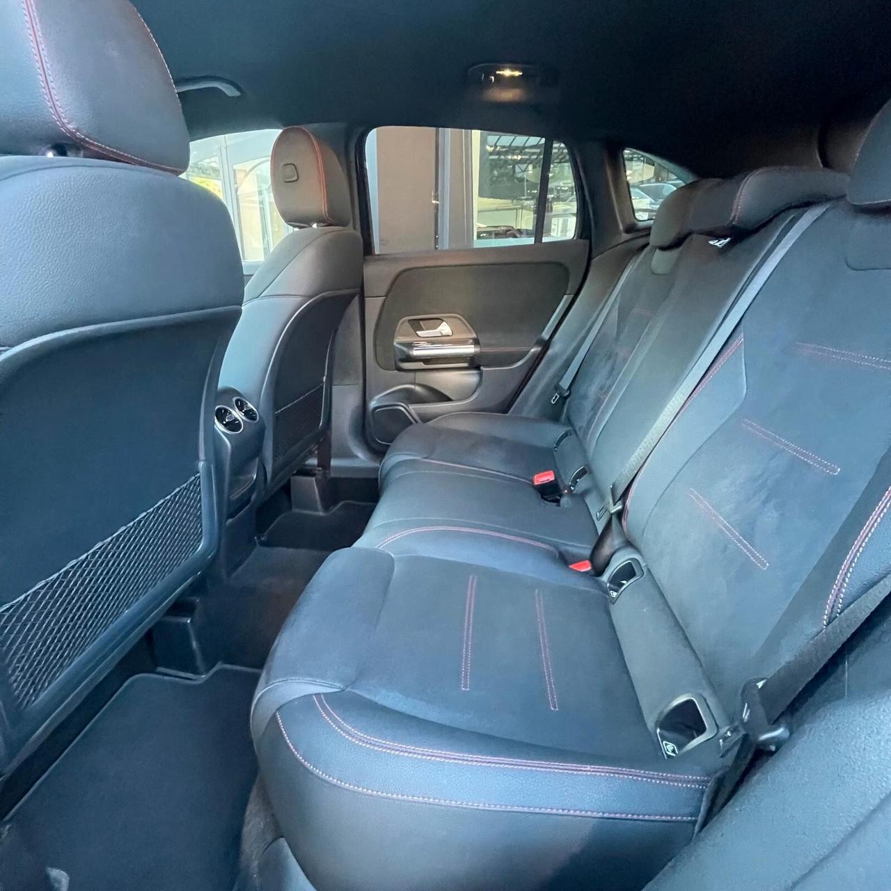 Mercedes-benz GLA 200 d Automatic 4Matic AMG Line Premium Plus