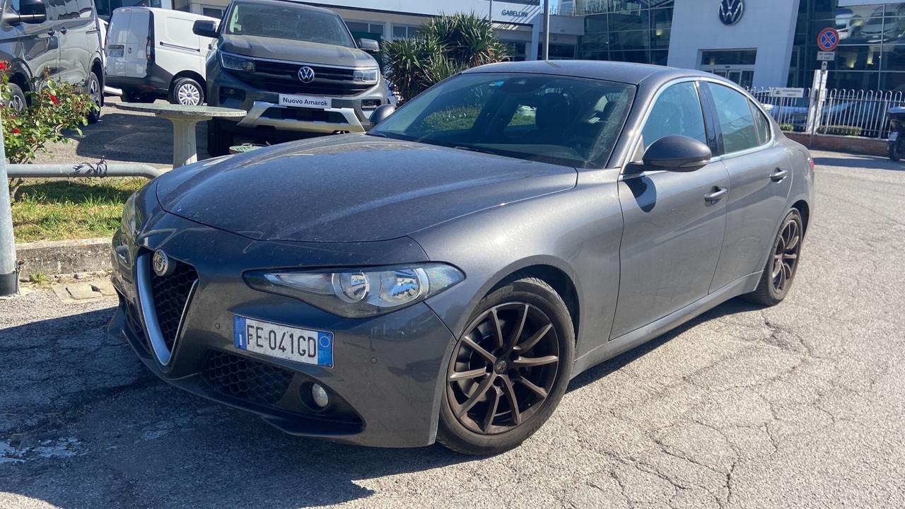 Alfa Romeo Giulia 2.2 Turbodiesel 150 CV Super