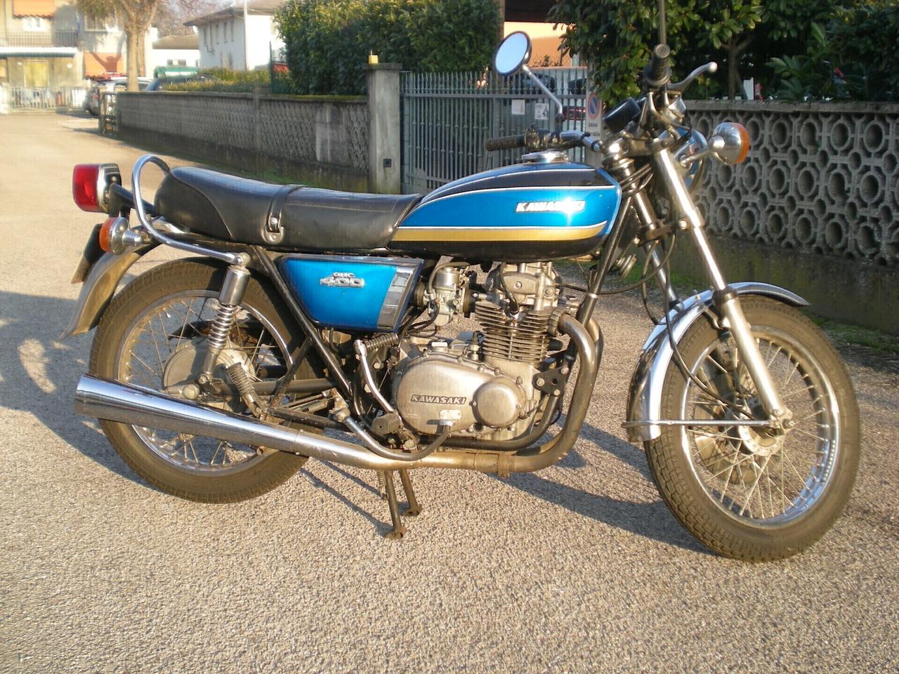 Kawasaki KZ 400 OHC del 1976