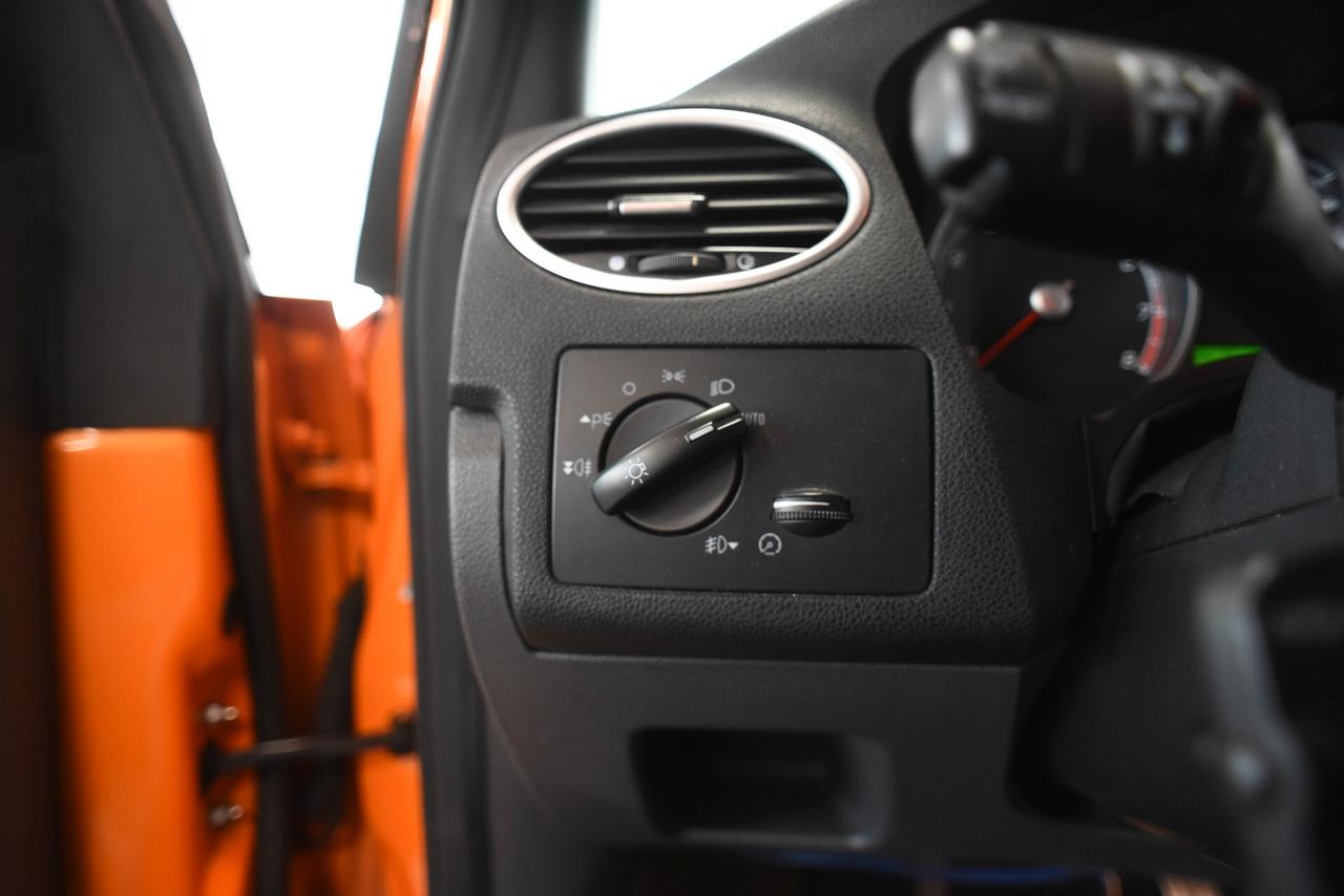 Ford Focus CC 2.5T (225CV) 20V Coupè ST