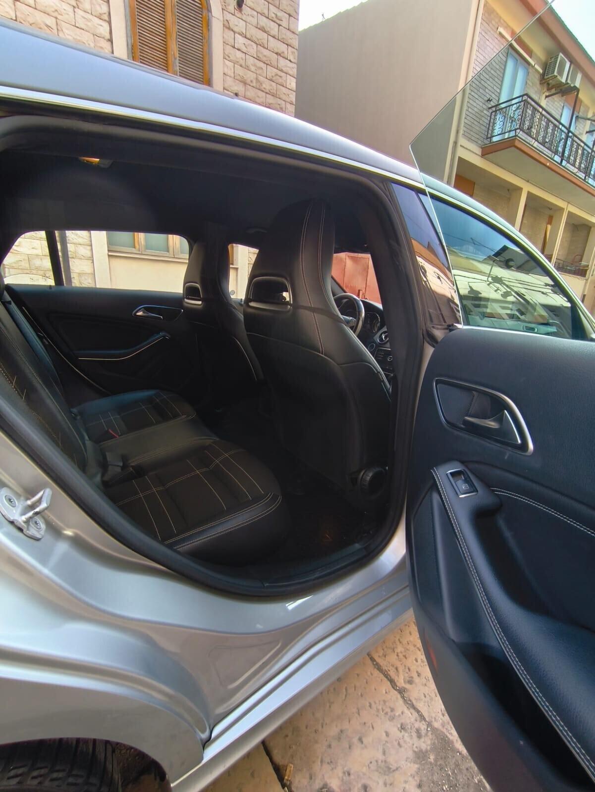 Mercedes-benz CLA 200 CDI S.W. Premium cv 136 camb