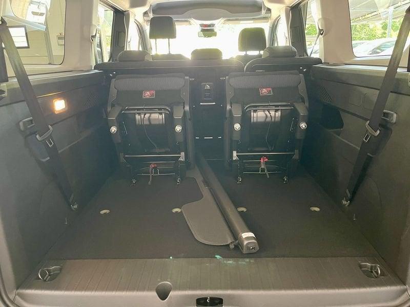 FIAT Qubo L 1.5 Diesel 130 Cv At8 7 posti La Prima - KM0
