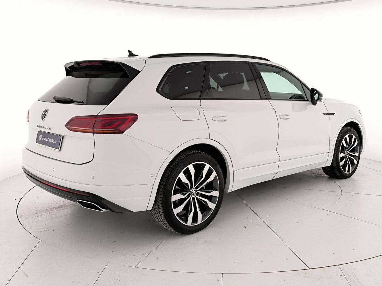 Volkswagen Touareg 3.0 v6 tdi elegance r-line exterior pack 231cv tiptronic