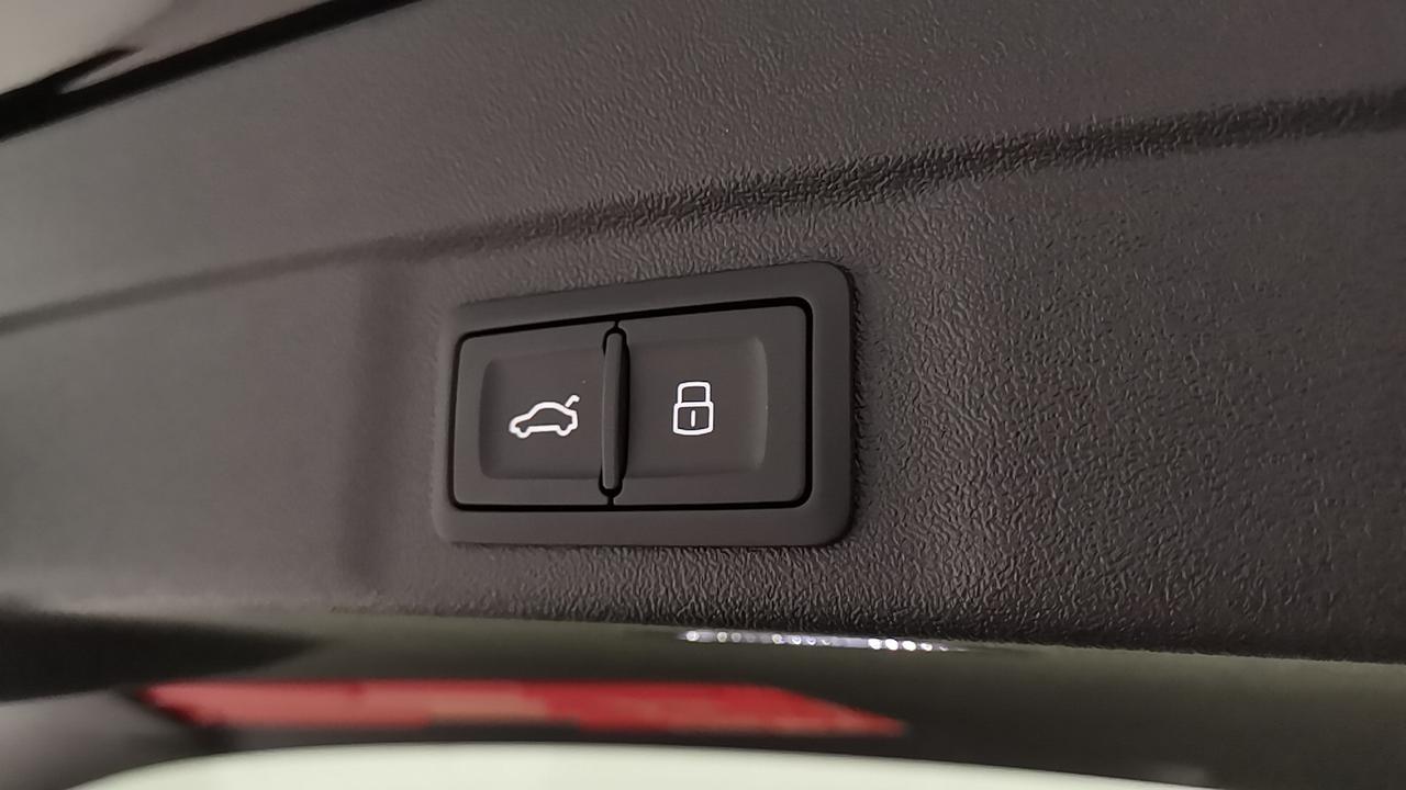 AUDI A6 VI 2025 Avant - A6 Avant 2.0 tdi mhev + S line edition quattro 204cv s-tronic