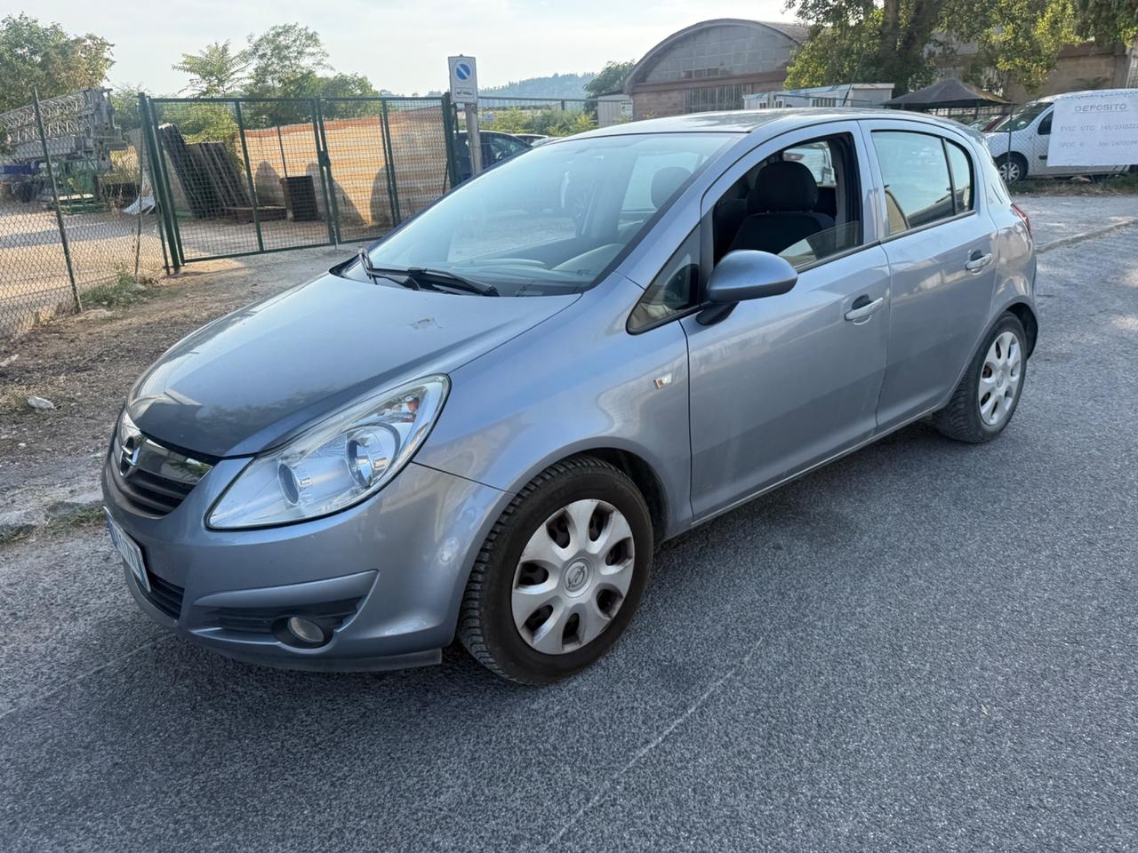 Opel Corsa 1.2 5 porte Easytronic Enjoy