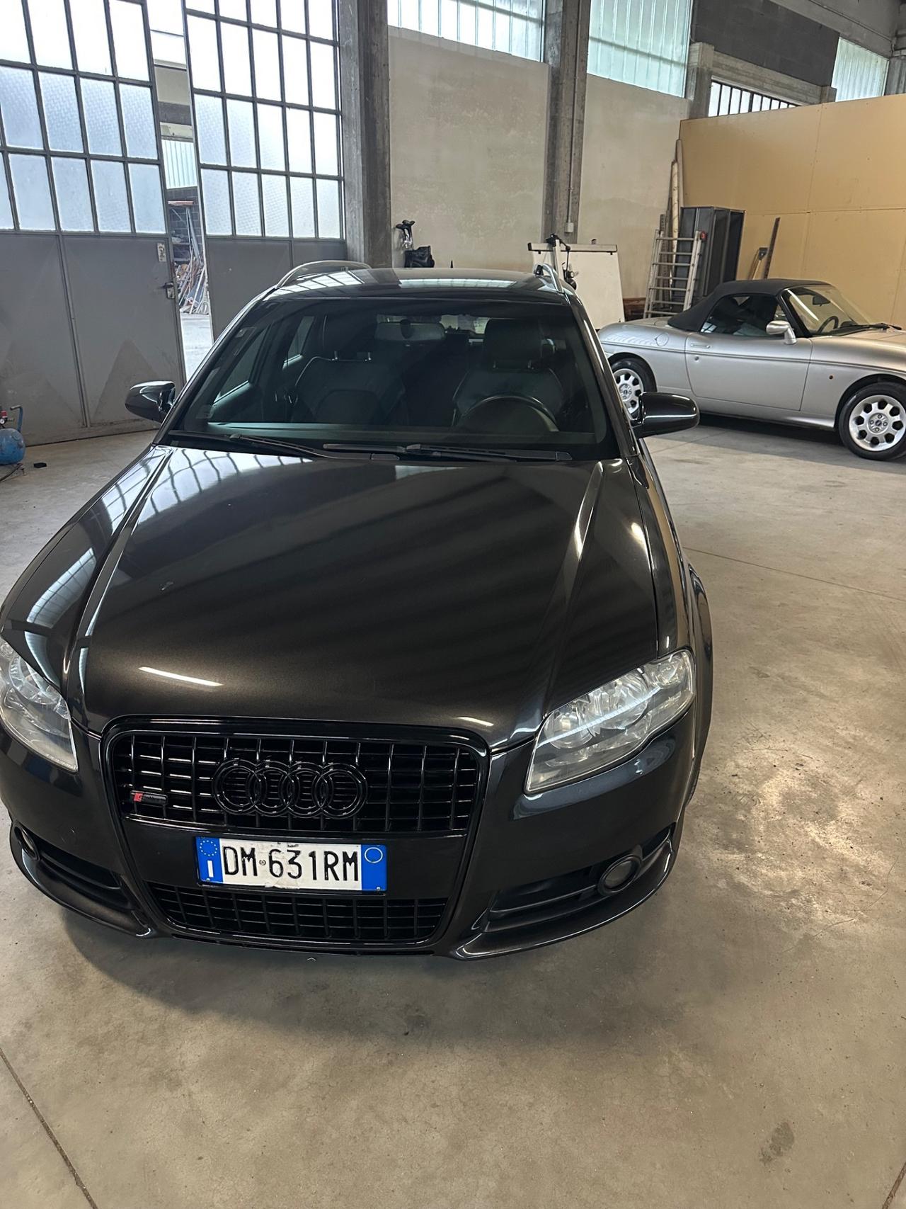 Audi A4 2.0 16V TDI Avant multitr. Top plus