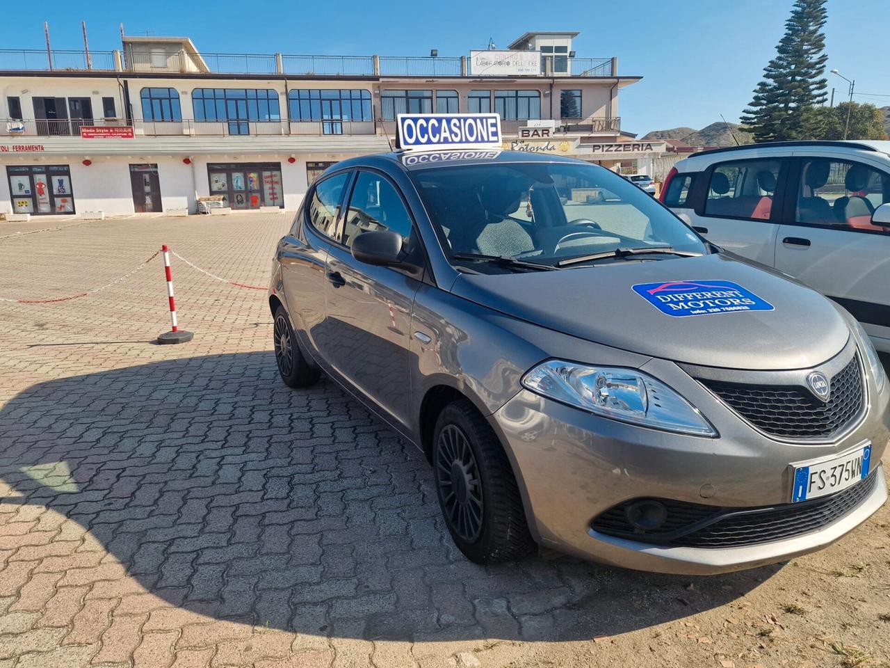 Lancia Ypsilon 1.3 MJT 16V 95 CV 5 porte S&S Gold