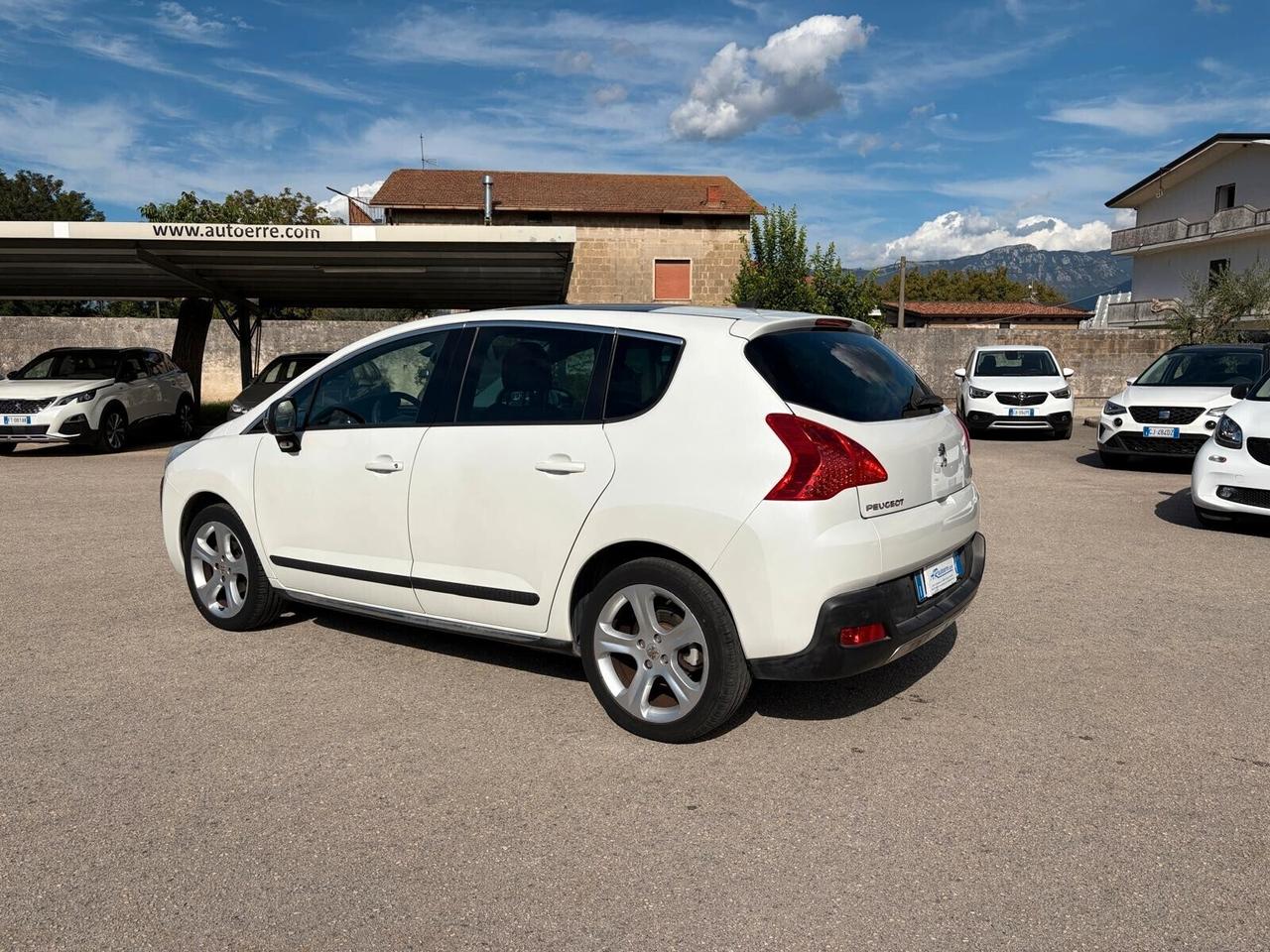 Peugeot 3008 1.6 HDi 110CV Outdoor