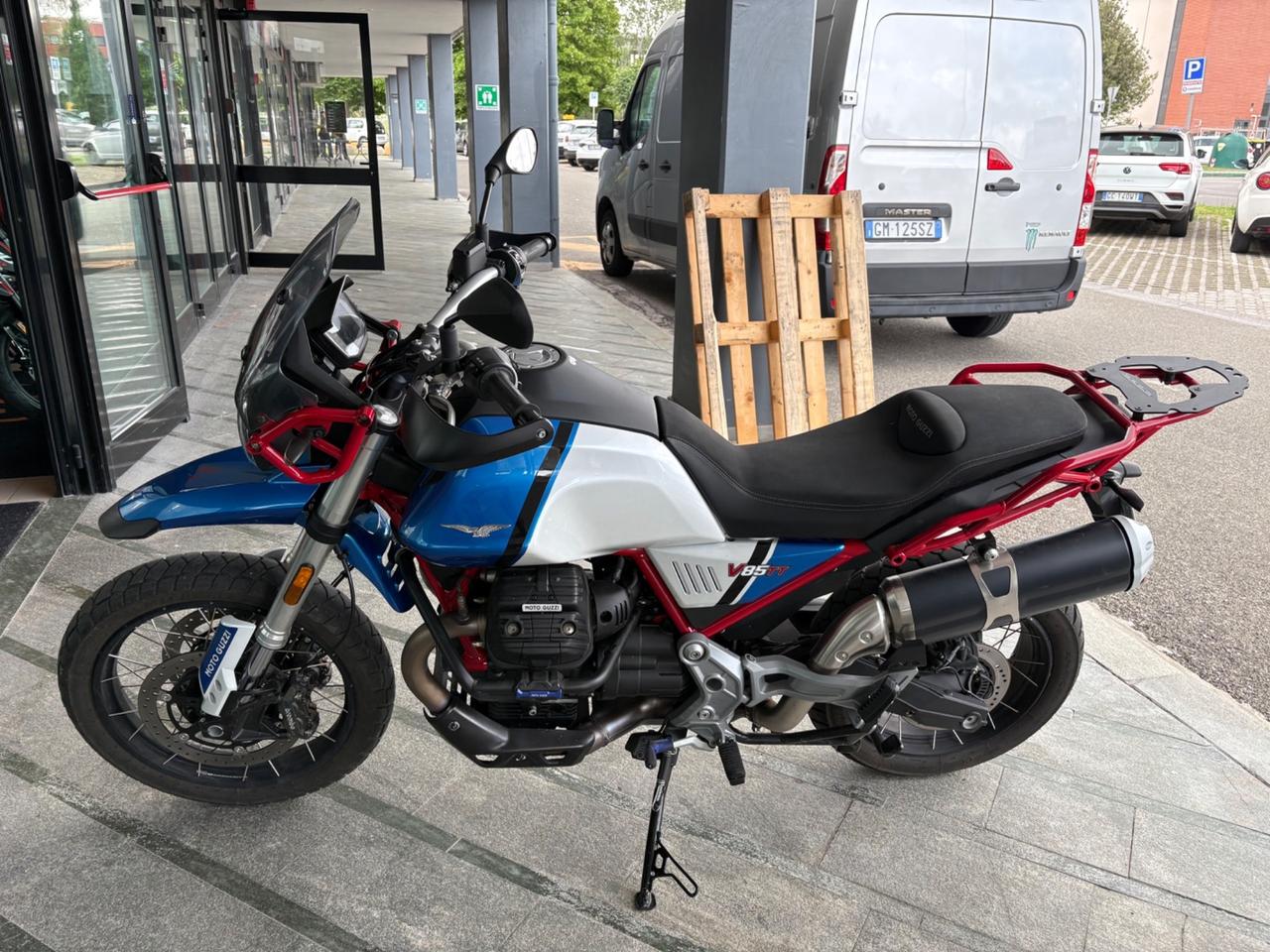 Moto Guzzi V85 TT