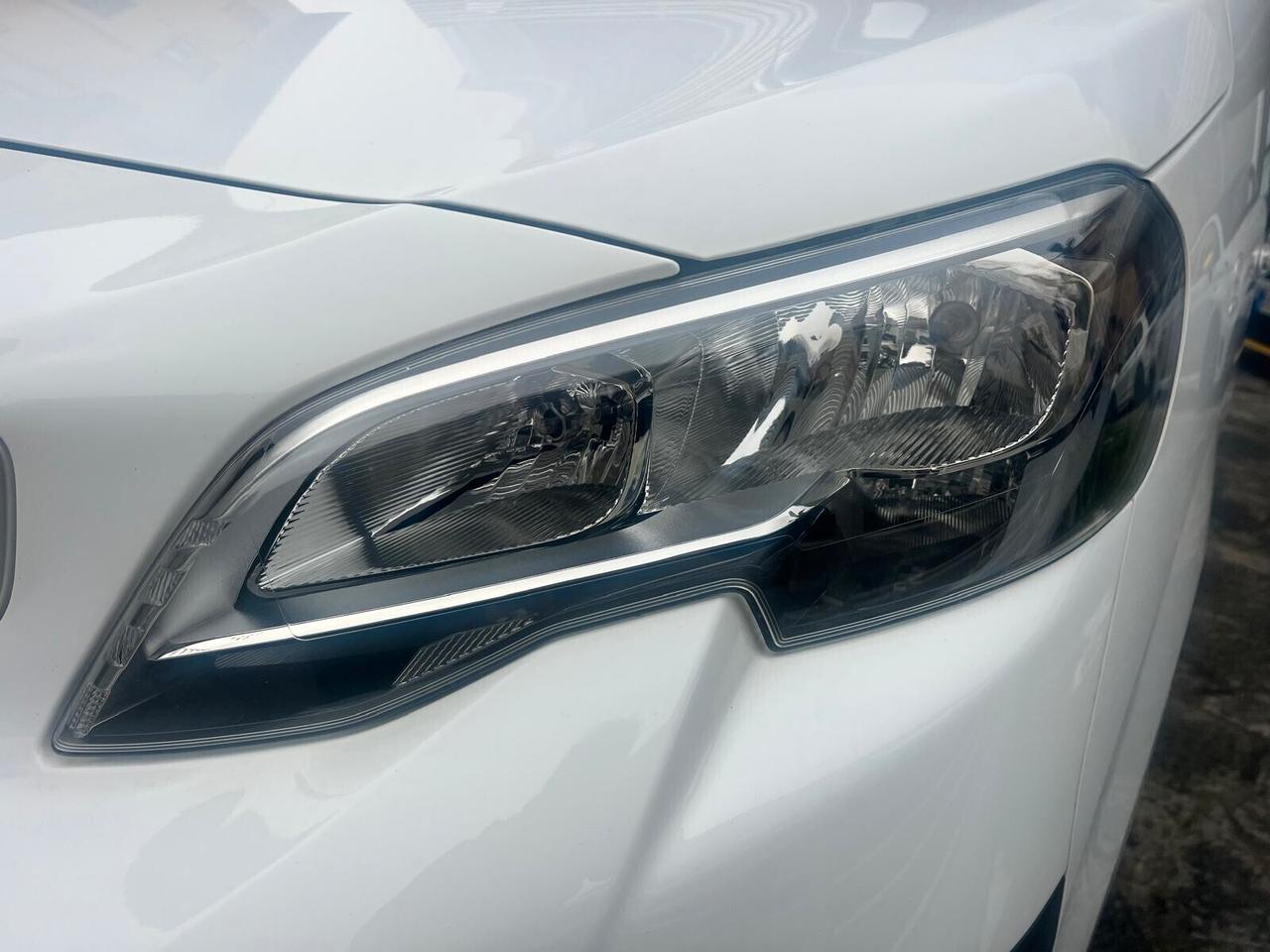 PEUGEOT EXPERT BLUEHDI 122cv FURGONE LAMIERATO