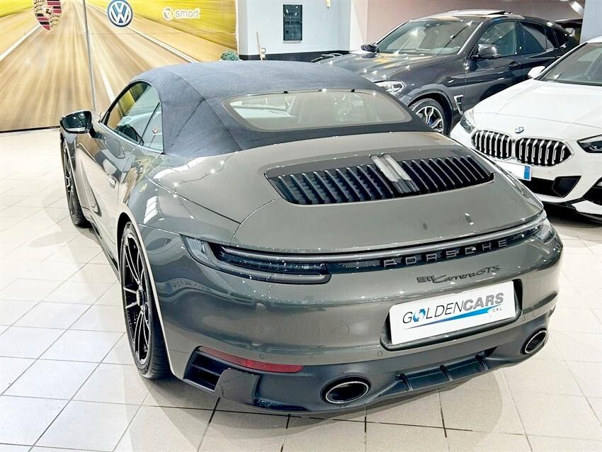 Porsche 911 Carrera 2 GTS Cabriolet