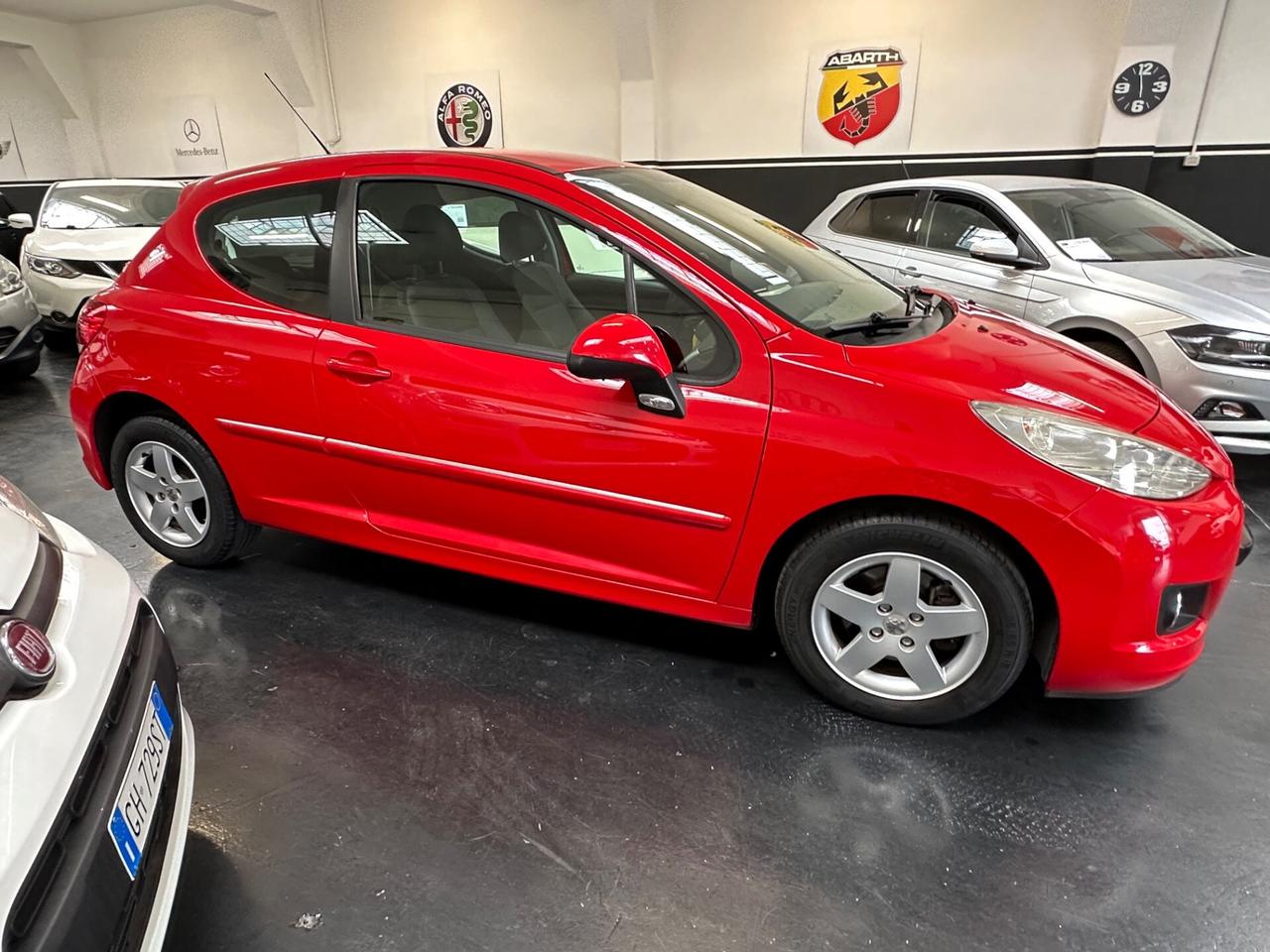 Peugeot 207 1.4 VTi 95CV Allure benzina