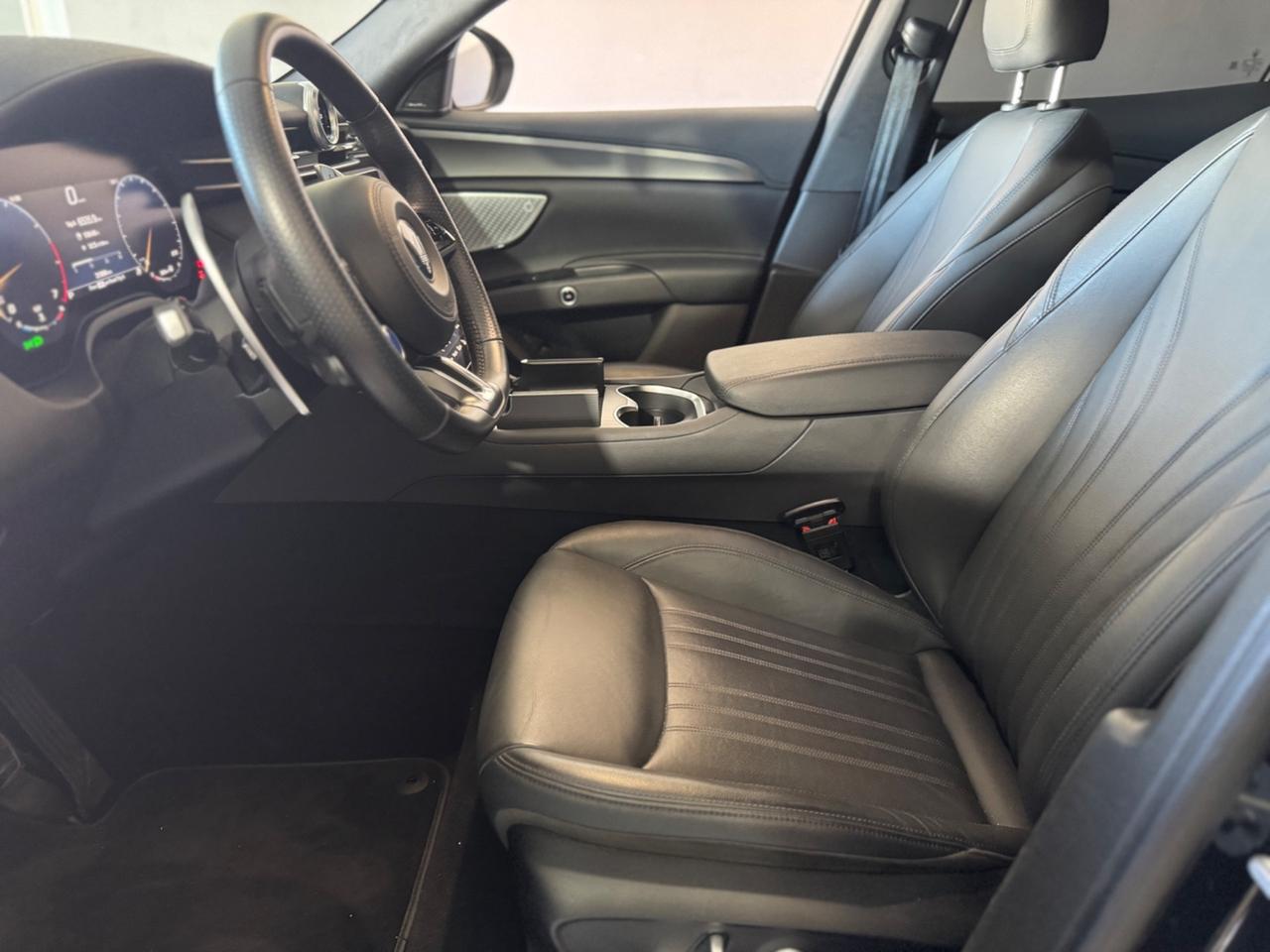 Maserati Grecale MHEV 300 CV AWD GT