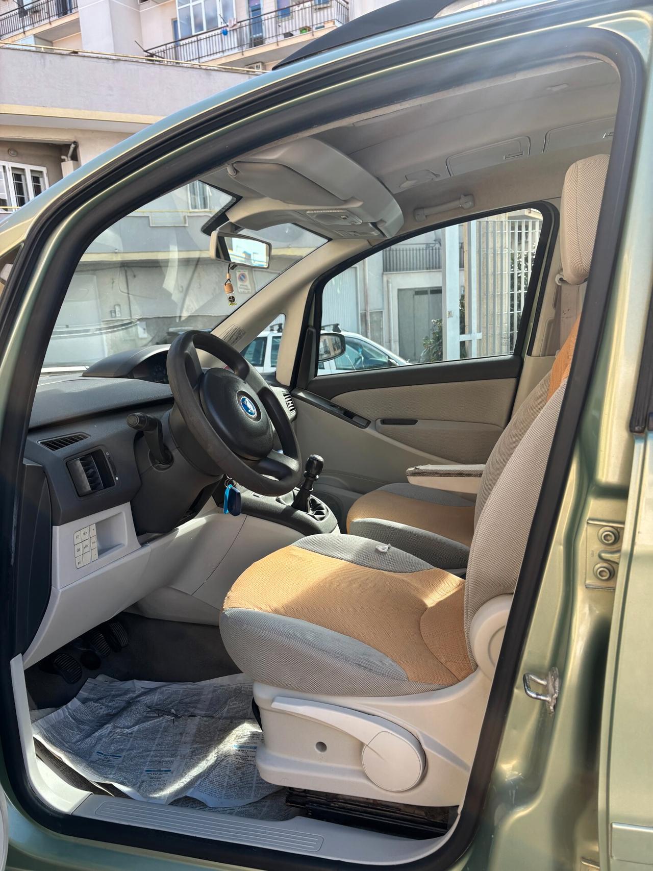 Fiat Idea 1.4 16V Actual