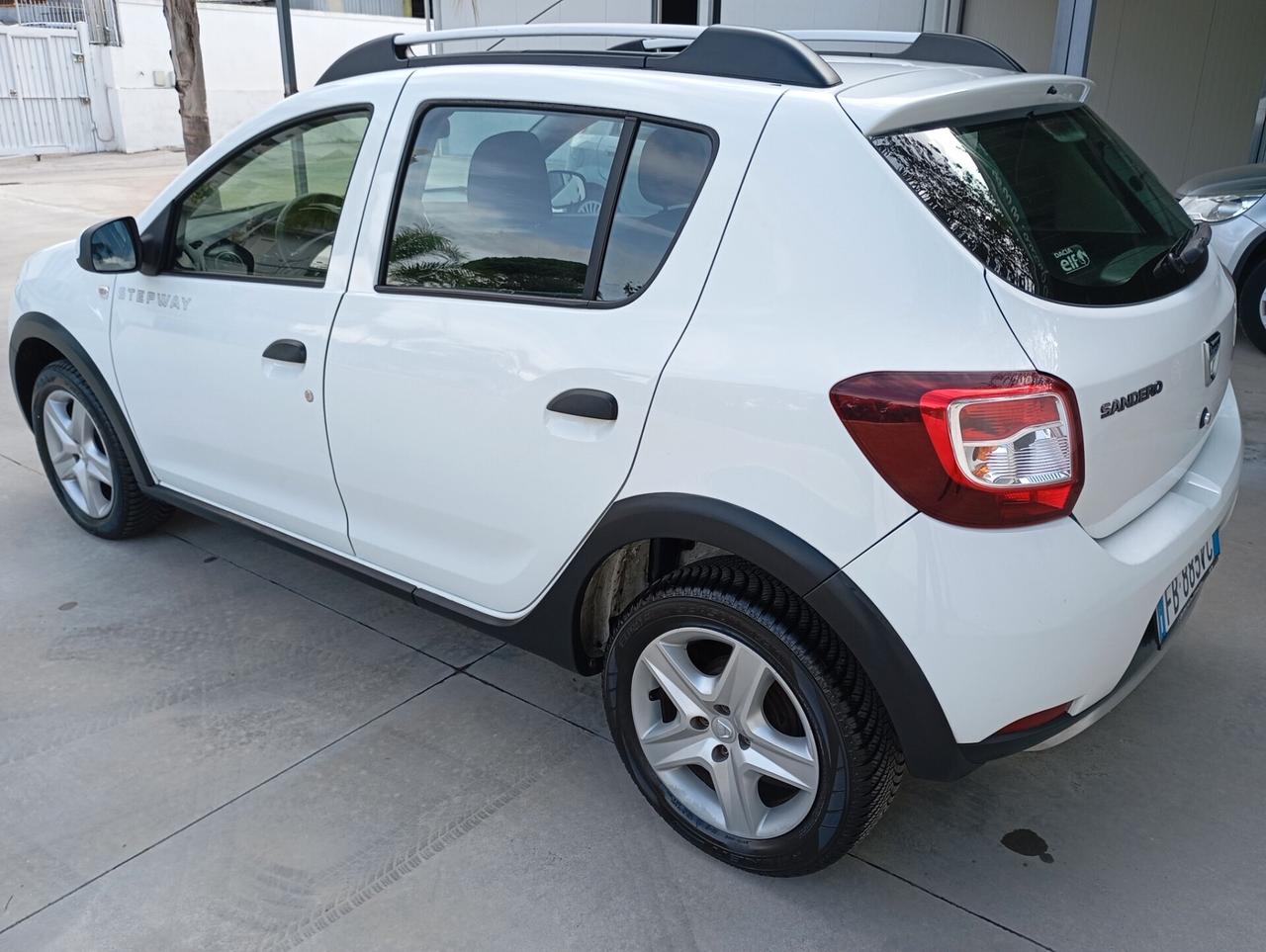 Dacia Sandero Stepway 0.9 TCe GPL 90CV Prestige