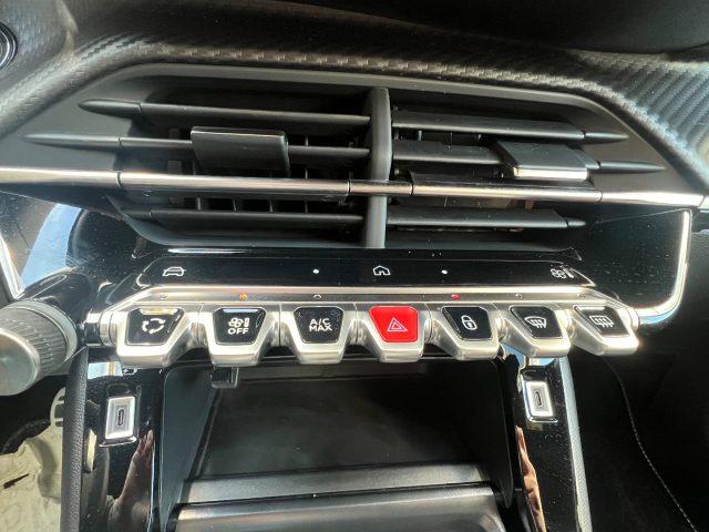 PEUGEOT 2008 Hybrid 145 e-DCS6 GT tua da ?299,00 mensili