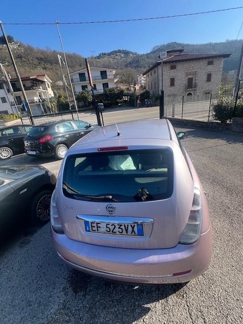 Lancia Ypsilon 1.2 69 CV Elle