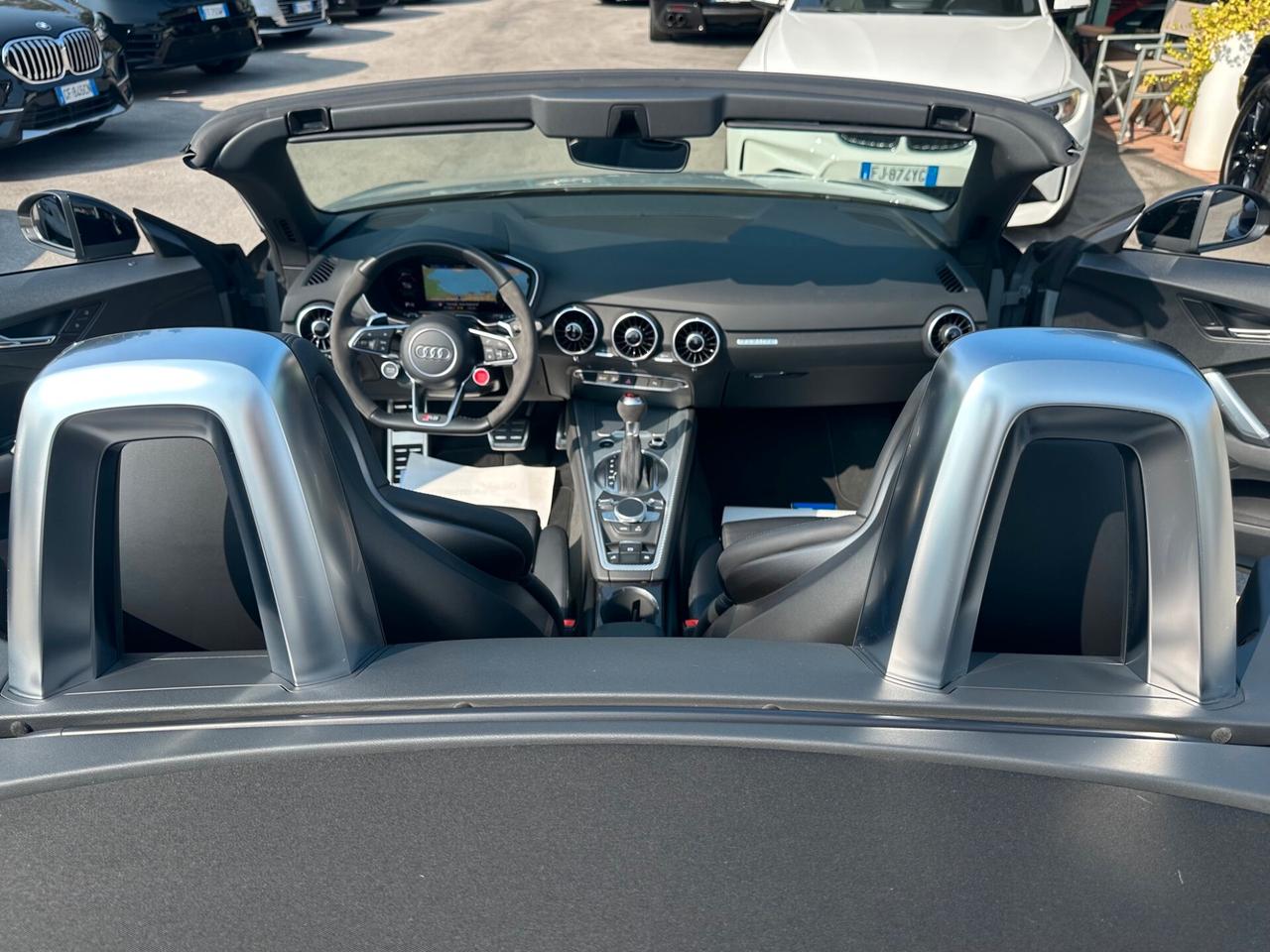 Audi TT RS Roadster 2.5 TFSI quattro S tronic/KM DOC. STUPENDA!!!!