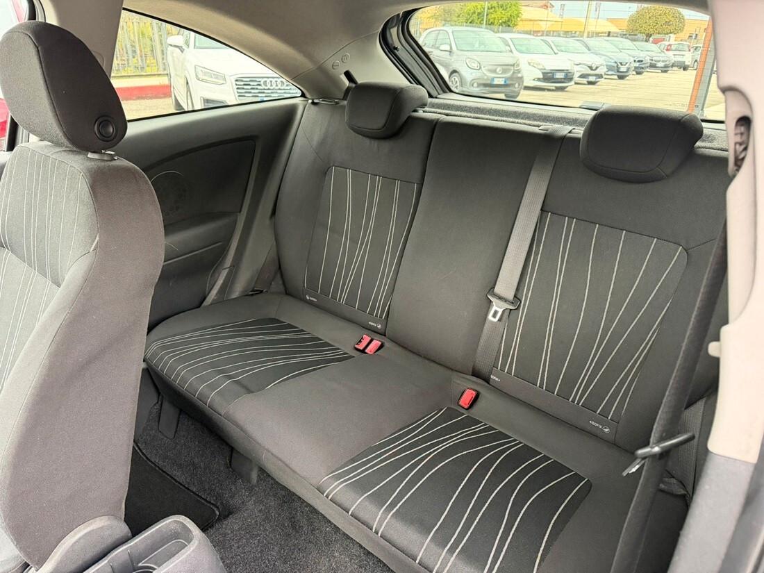 Opel Corsa 1.2 3 porte Edition