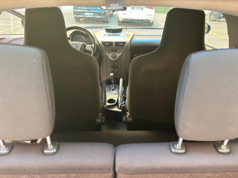 Toyota iQ 1.0 CVT Unipro