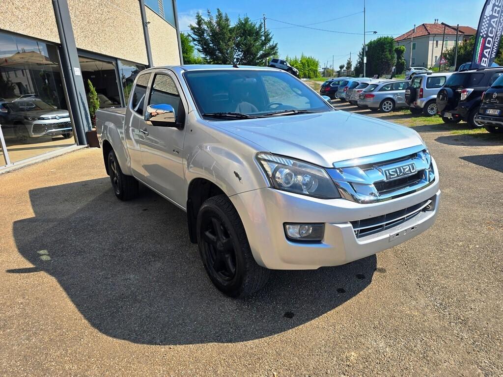 Isuzu D-Max 2.5 TDI 163CV SPACE CAB "LS"