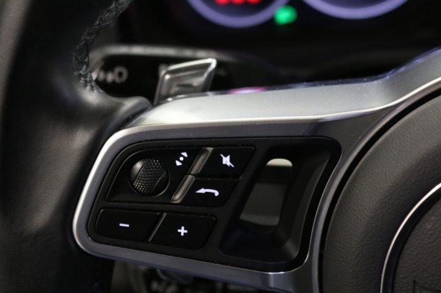 PORSCHE Cayenne Coupé 3.0 V6 E-Hybrid "PARI AL NUOVO