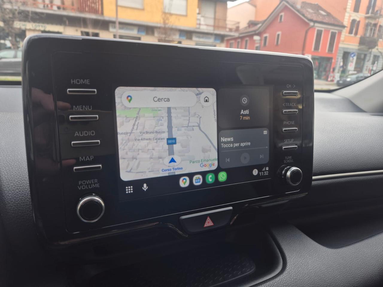 Toyota Yaris 1.5 Hybrid 5p - km reali