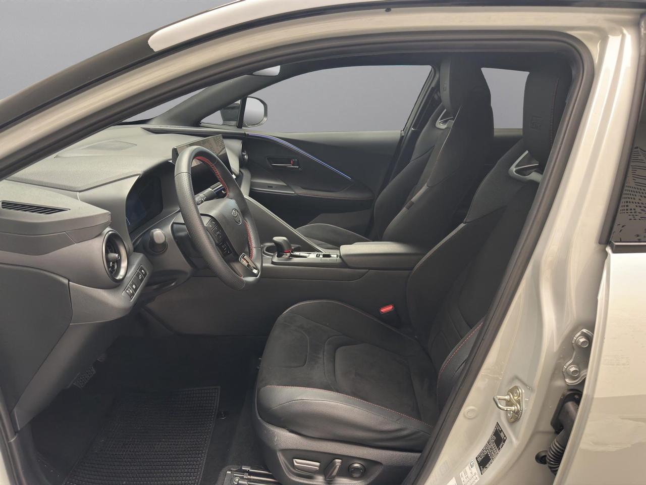Toyota C-HR 2.0 hev GR Sport awd e-cvt