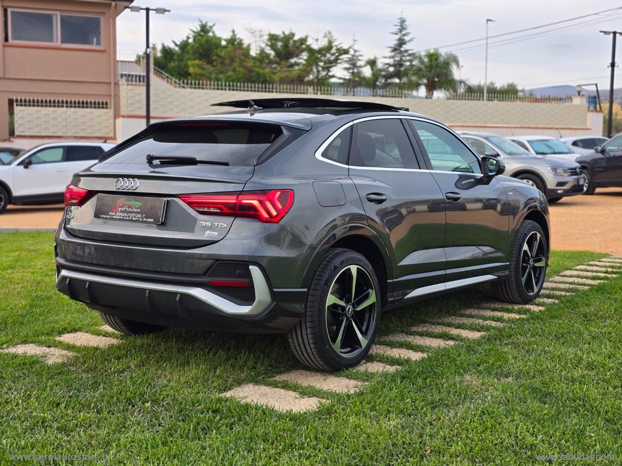 AUDI Q3 SPB 35 TDI S tronic S-LINE