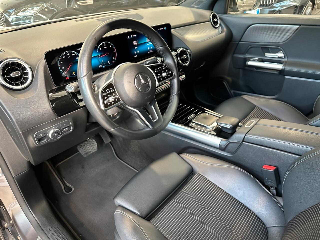 Mercedes GLA 200 d Sport Plus auto-18"-Telecamera