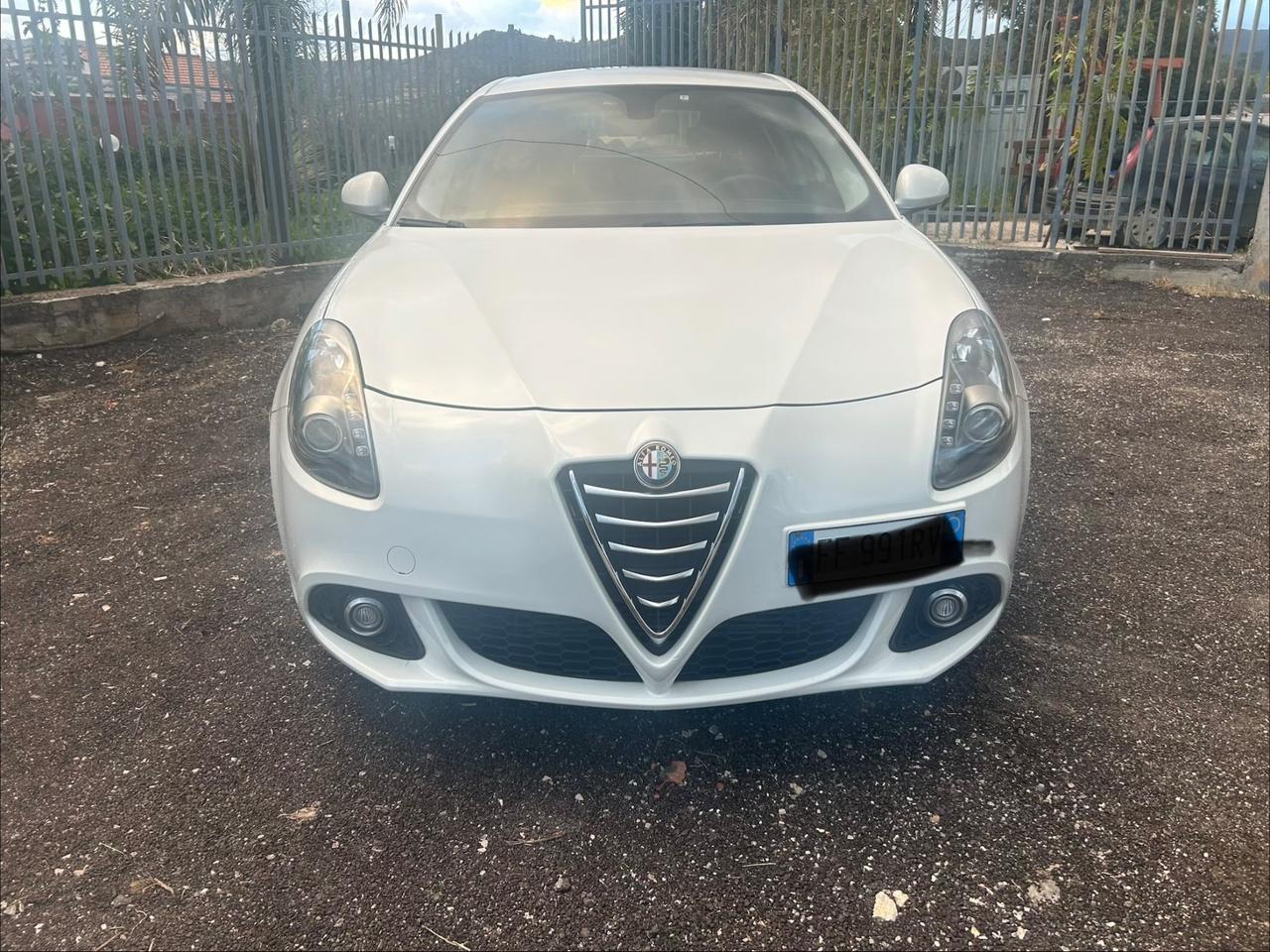 Alfa Romeo Giulietta 1.6 JTDm-2 120 CV Distinctive