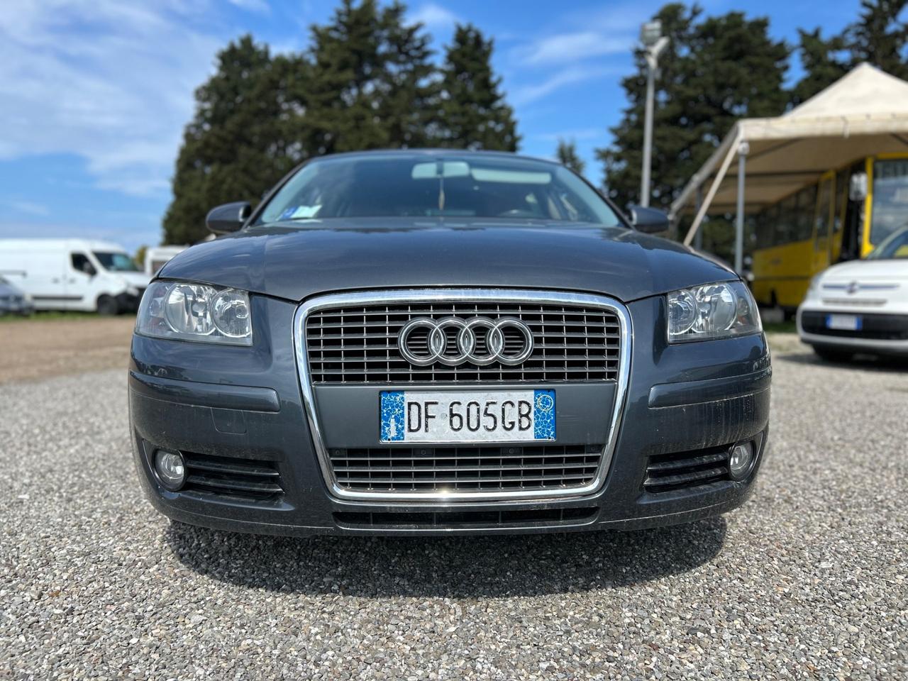 Audi A3 2.0 16V TDI Ambition *AUTOMATICA CON PADDLE*