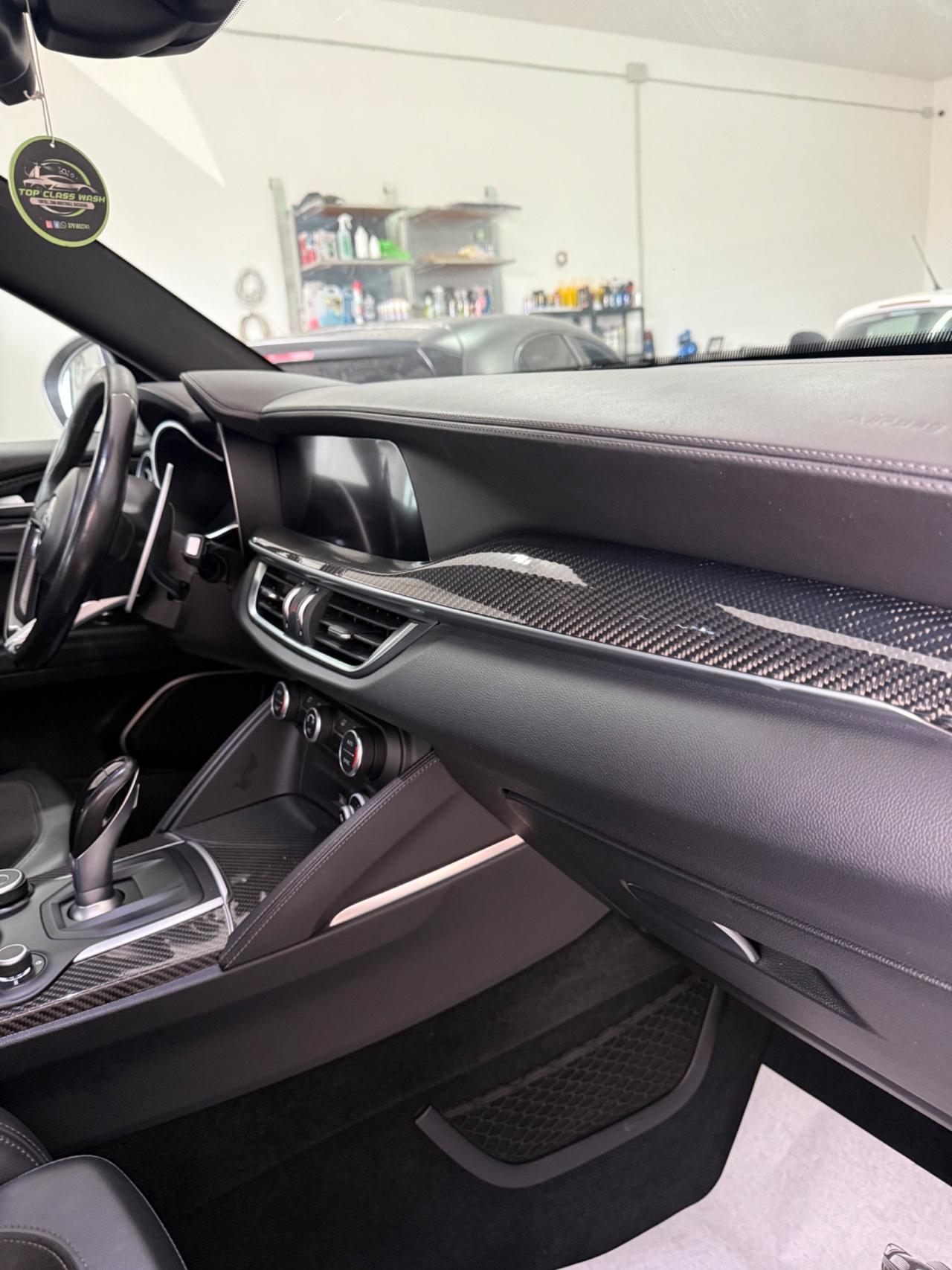 Alfa Romeo Stelvio 2.9 Bi-Turbo V6 510 CV AT8 Quadrifoglio