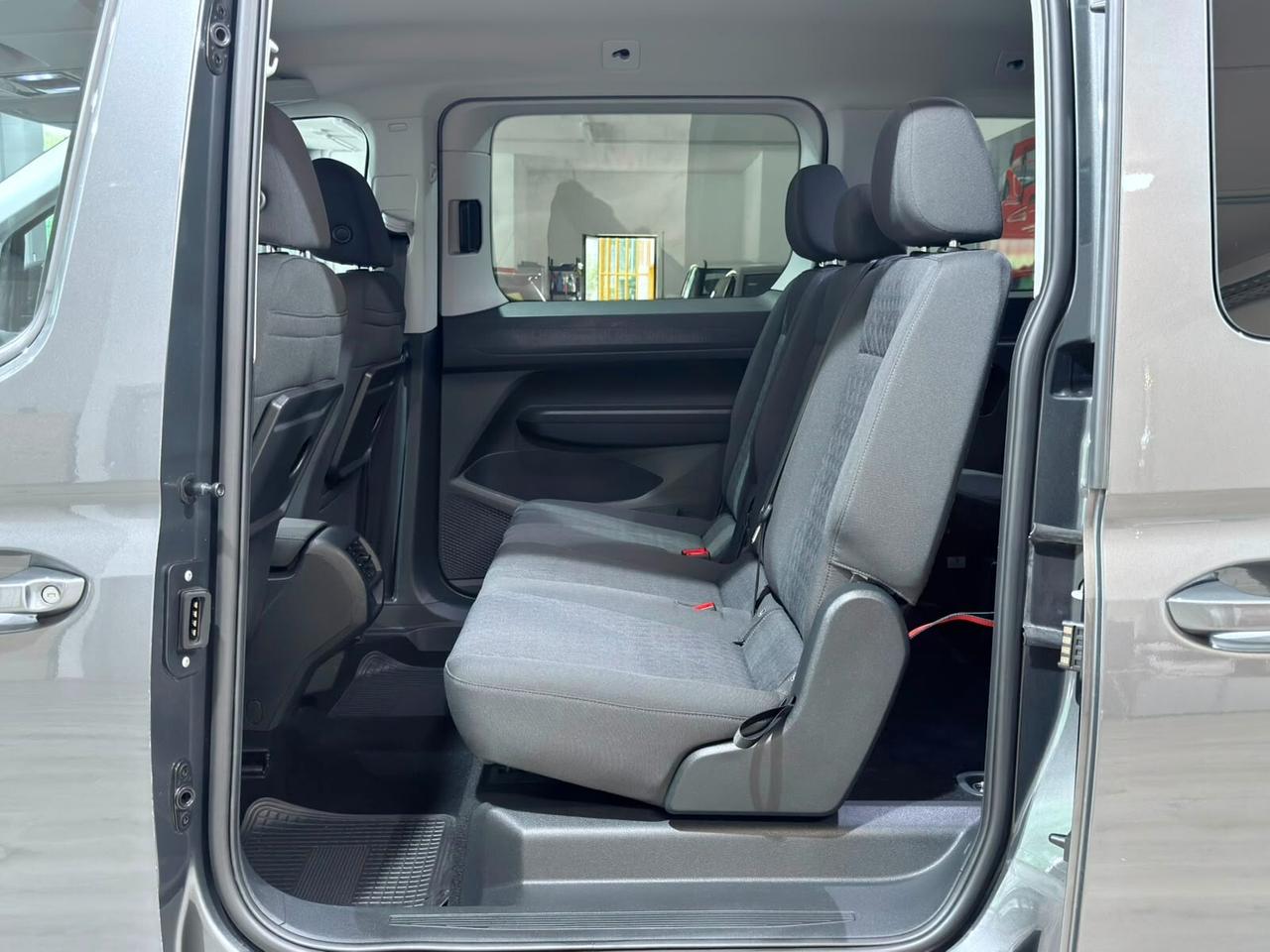 VOLKSWAGEN CADDY MAXI 2.0TDI 122cv DSG 7POSTI 2021