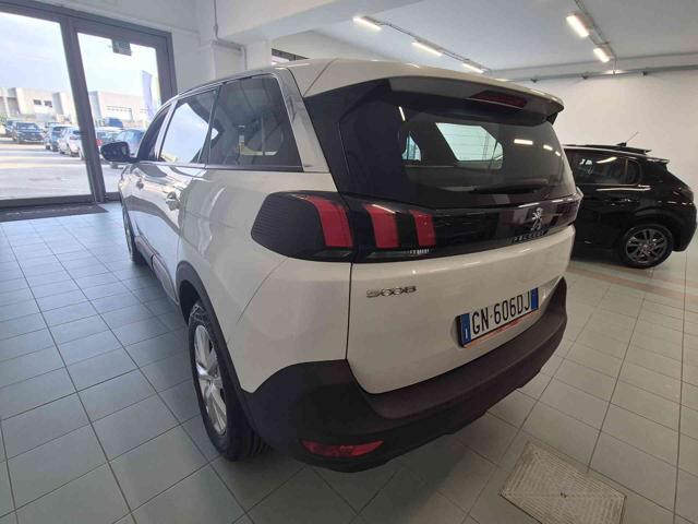 PEUGEOT 5008 BlueHDi 130 S&S Active Pack