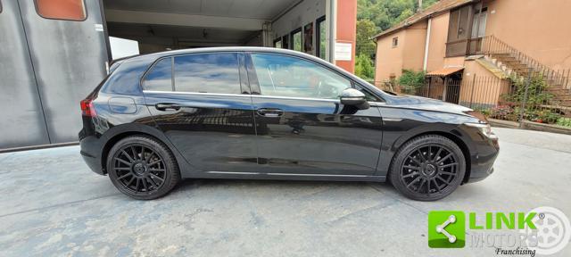 VOLKSWAGEN Golf Golf 8 1.5 eTSI 150 CV DSG Style Mild Hybrid